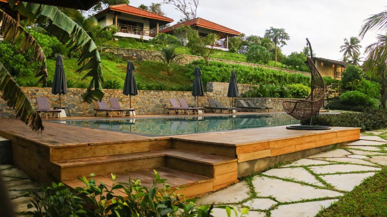 Omia Hotel Tangalle Exterior photo