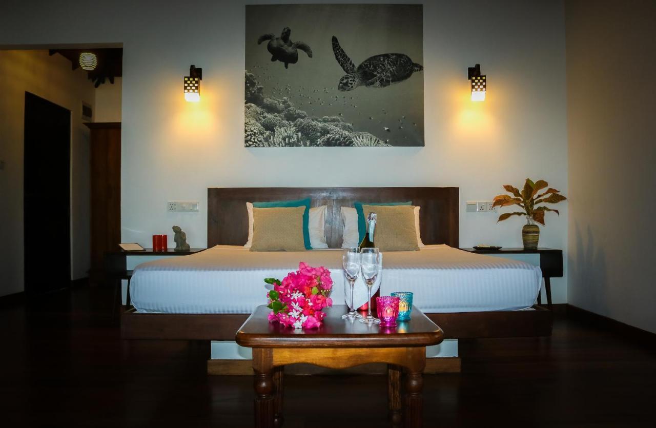 Omia Hotel Tangalle Exterior photo